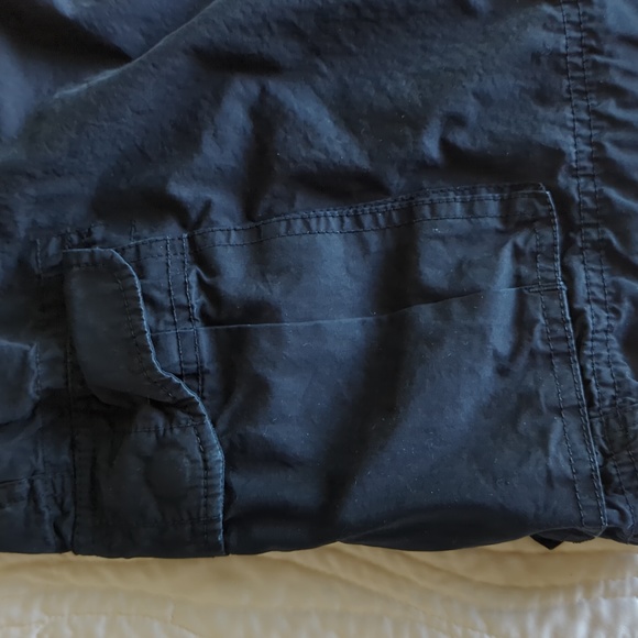 Club Monaco Cargo Shorts - Picture 2 of 5